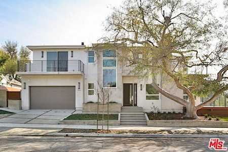 7656 S Kittyhawk Avenue Los Angeles, CA 90045