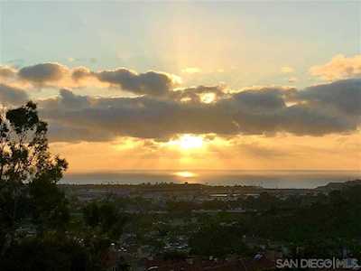 14724 Caminito Vista Estrellado Del Mar, CA 92014