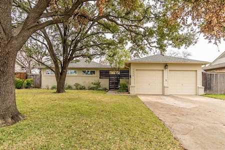 9936 Lakemont Drive Dallas, TX 75220