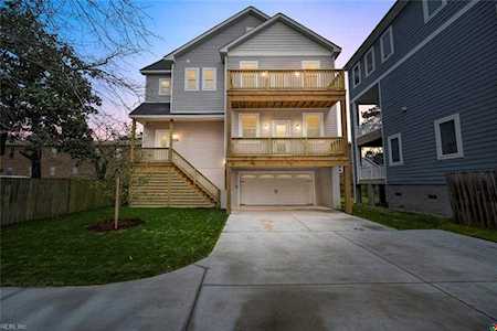 9565 7th Bay St #B Norfolk, VA 23518