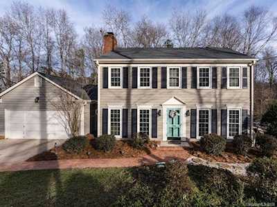923 Somersby Ln Matthews, NC 28105
