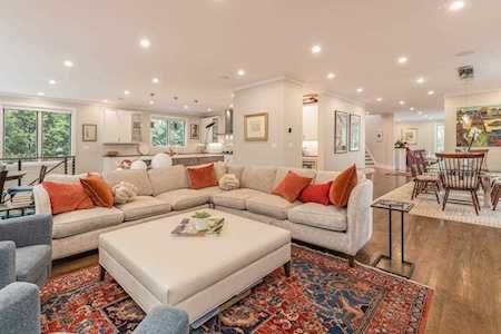 1201 Commonwealth Avenue Newton, MA 02465