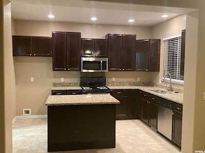 4814 W Colton Ct West Valley City, UT 84120
