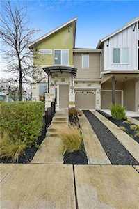 918 Cannoneer Ln Austin, TX 78757