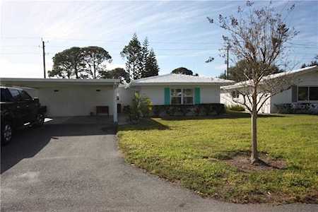4236 Roxane Boulevard #103 Sarasota, FL 34235