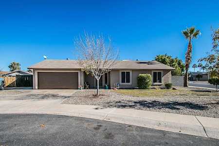 5704 W Chicago Street Chandler, AZ 85226