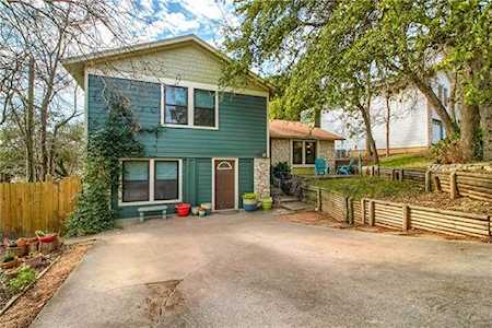 3319 Plantation Rd Austin, TX 78745