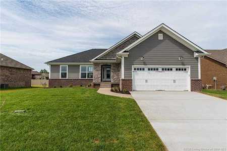 5624 Raintree Ridge Jeffersonville, IN 47130