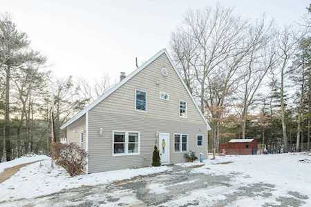 Cedar Lake Area Homes For Sale Sturbridge Massachusetts Real Estate