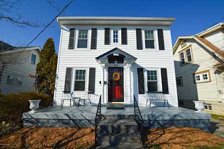 833 Reading Rd Louisville, KY 40217