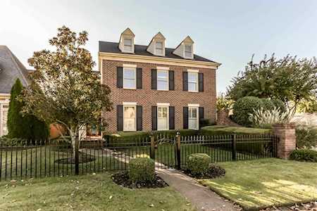 1463 Kimbrough Rd Germantown, TN 38138