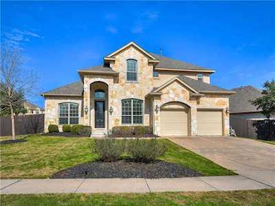 8100 Via Verde Dr Austin, TX 78739