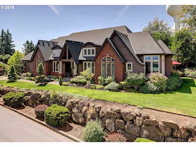 11064 SE Scotts Summit Ct Happy Valley, OR 97086