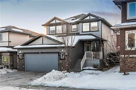 33 Westridge Crescent Okotoks, AB T1S 0G7