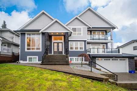 1131 Rochester Avenue Coquitlam, BC V3K 2X3