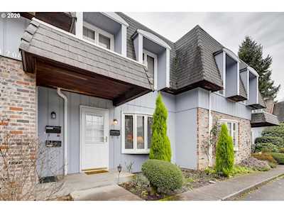 11204 SW Bel Aire Ln Beaverton, OR 97008