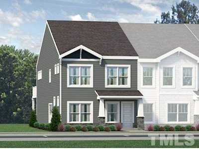 1717 Kauri Cliffs Drive Fuquay Varina, NC 27526