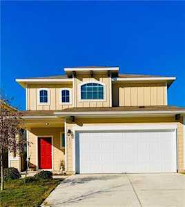 151 Wapiti Rd Buda, TX 78610