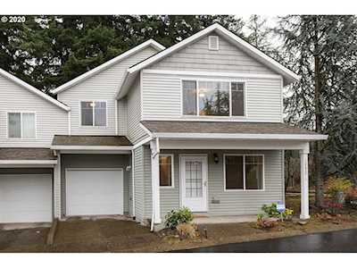 10637 NE Fremont St #1 Portland, OR 97220