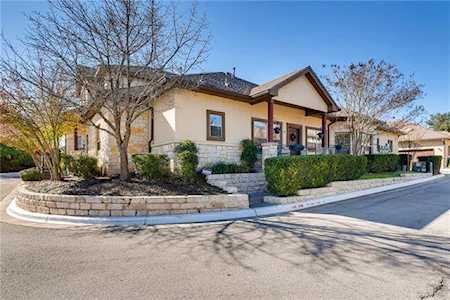 8701 Escarpment Blvd #13 Austin, TX 78749