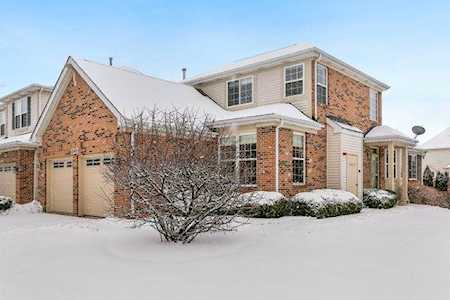 3140 Saganashkee Ln Naperville, IL 60564