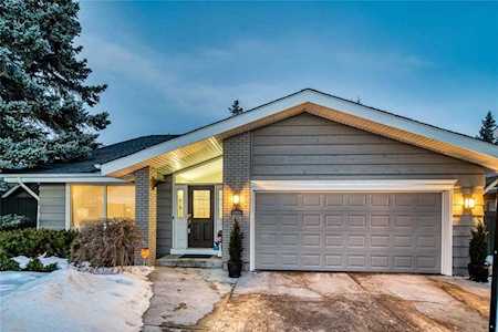 12028 Bonaventure Drive SE Calgary, AB T2J 2V7