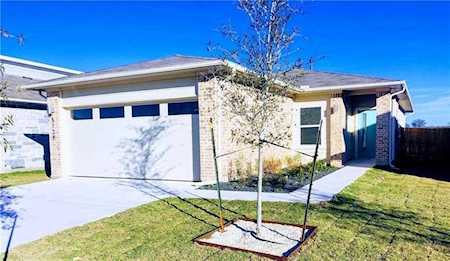 5129 Vanner Path Georgetown, TX 78626