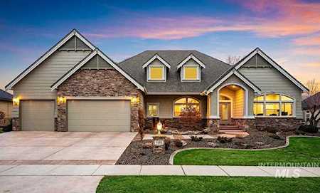 1101 E Rivers End Drive Eagle, ID 83616