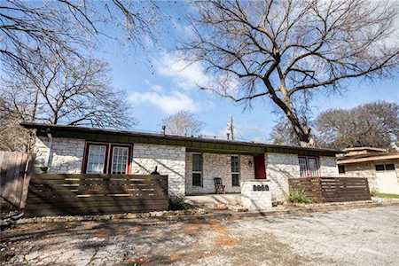 3102 Glen Ora St #102 Austin, TX 78704