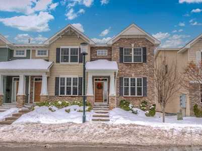 3949 W Broadway Avenue Robbinsdale, MN 55422