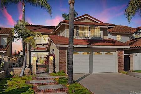 24381 Nugget Falls Lane Laguna Niguel, CA 92677