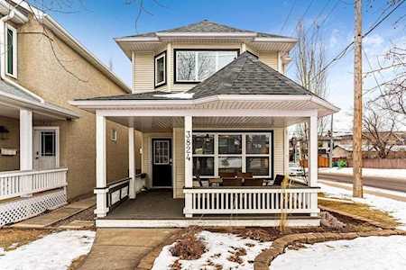 3824 19 Street SW Calgary, AB T2T 4X7