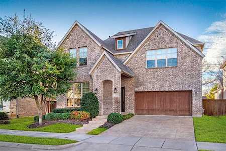 9435 Monteleon Court Dallas, TX 75220