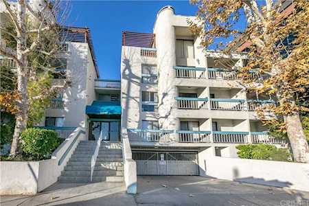 15325 Magnolia Boulevard #203 Sherman Oaks, CA 91403