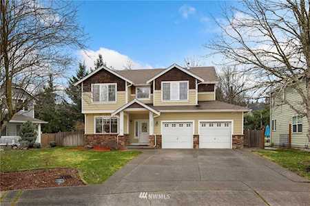 1205 Williams Ct NW Orting, WA 98360
