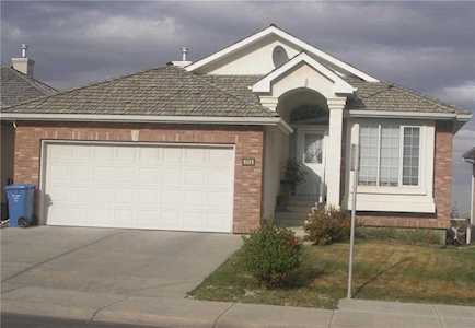 175 Hamptons Drive NW Calgary, AB T3A 5S1