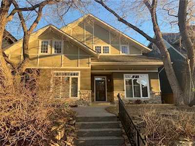 2012 42 Avenue SW Calgary, AB T2T 2M7