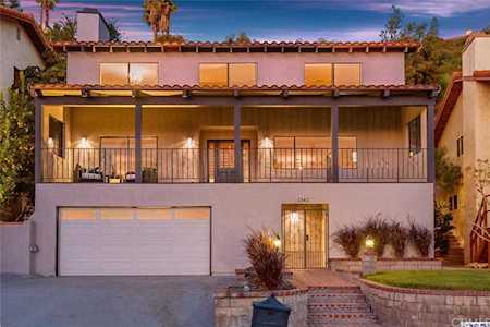 1342 E Tujunga Avenue Burbank, CA 91501