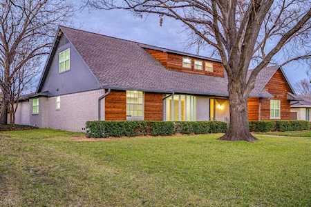 7137 Joyce Way Dallas, TX 75225