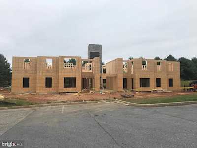 810 Wembley Drive #1B Hampstead, MD 21074