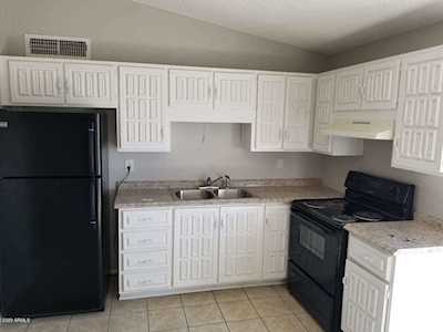 3645 N 71st Avenue #1 Phoenix, AZ 85033