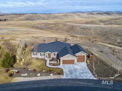 7951 N Grand Ridge Lane Eagle, ID 83616