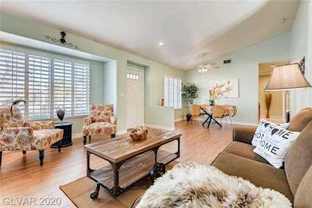 1739 Running Creek Dr North Las Vegas, NV 89031