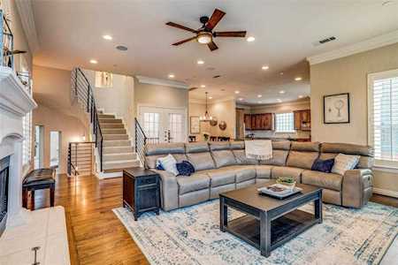 7815 Linwood Avenue Dallas, TX 75209