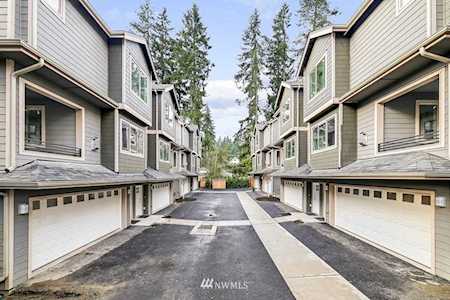 23410 55th Ave W Mountlake Terrace, WA 98043