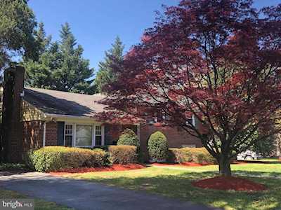 1342 Mayflower Dr Mclean, VA 22101