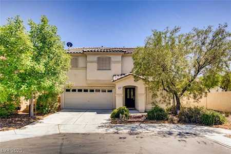107 N Country Greens Ave Ave Las Vegas, NV 89148