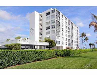 301 Lake Shore Drive #103 Lake Park, FL 33403