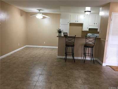 2511 W Sunflower Avenue #D2 Santa Ana, CA 92704