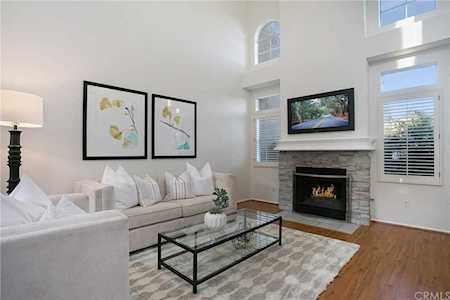 2575 Elden Avenue #2 Costa Mesa, CA 92627